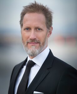 Christopher Heyerdahl — Captain Locke