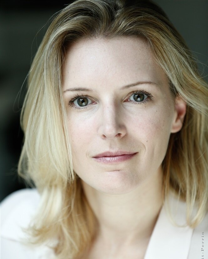 Elodie Roupret — La Femme de l'Homme Riche 1998
