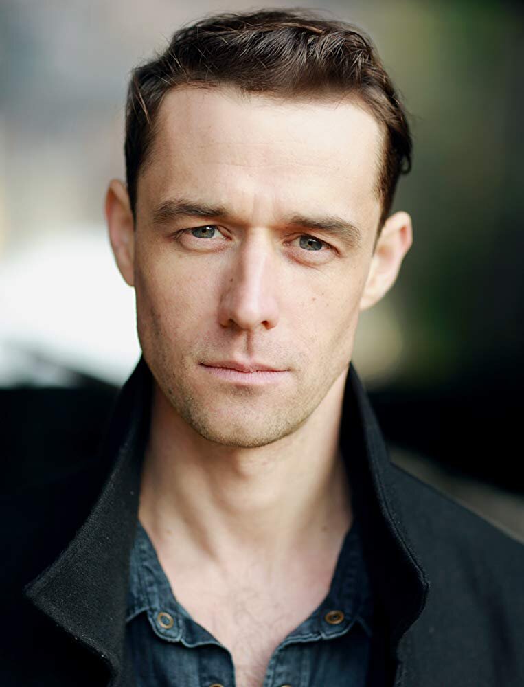 Tim Delap — DS Liam Cross