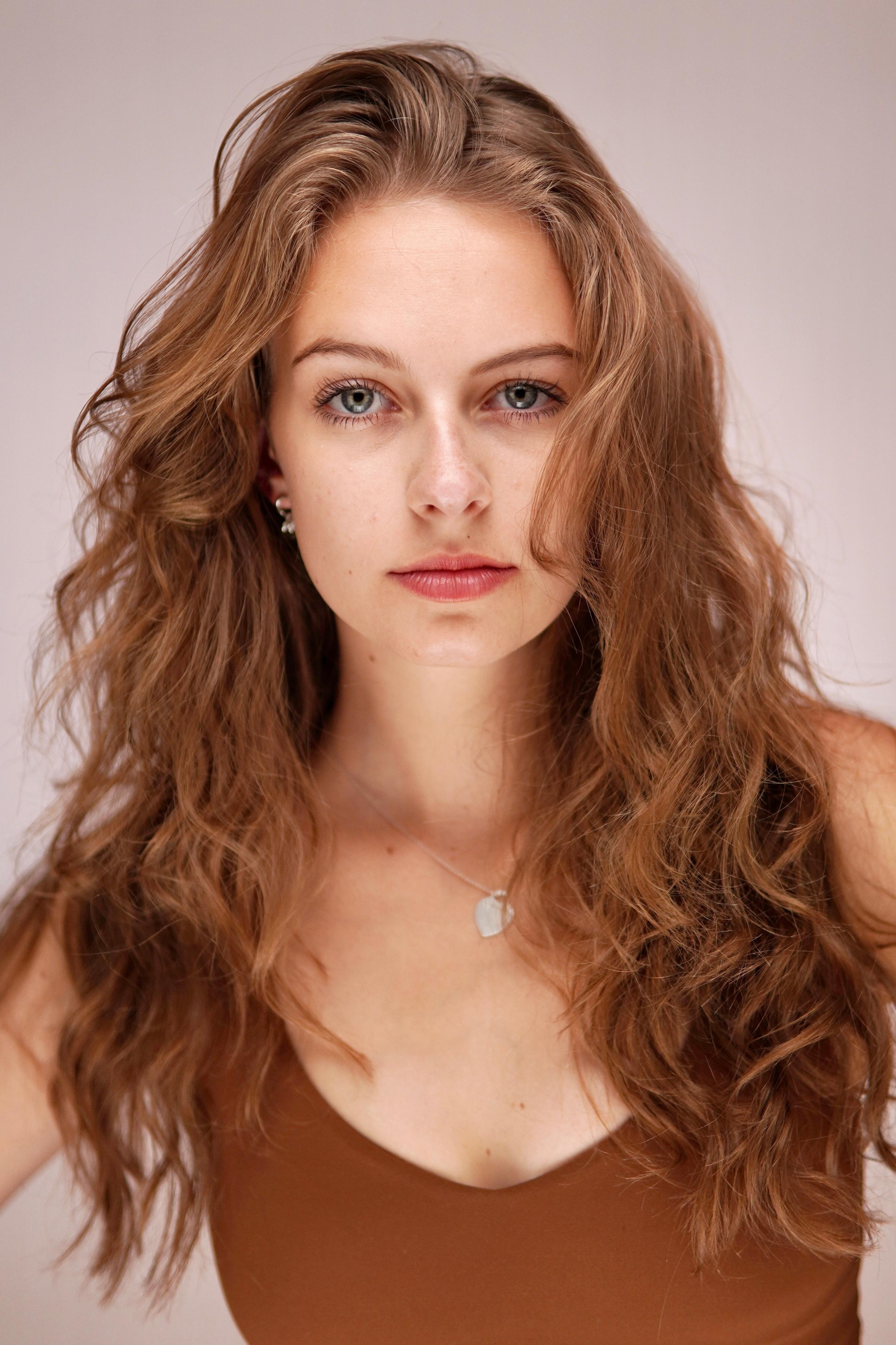 Victoria Martzloff — Tiffany