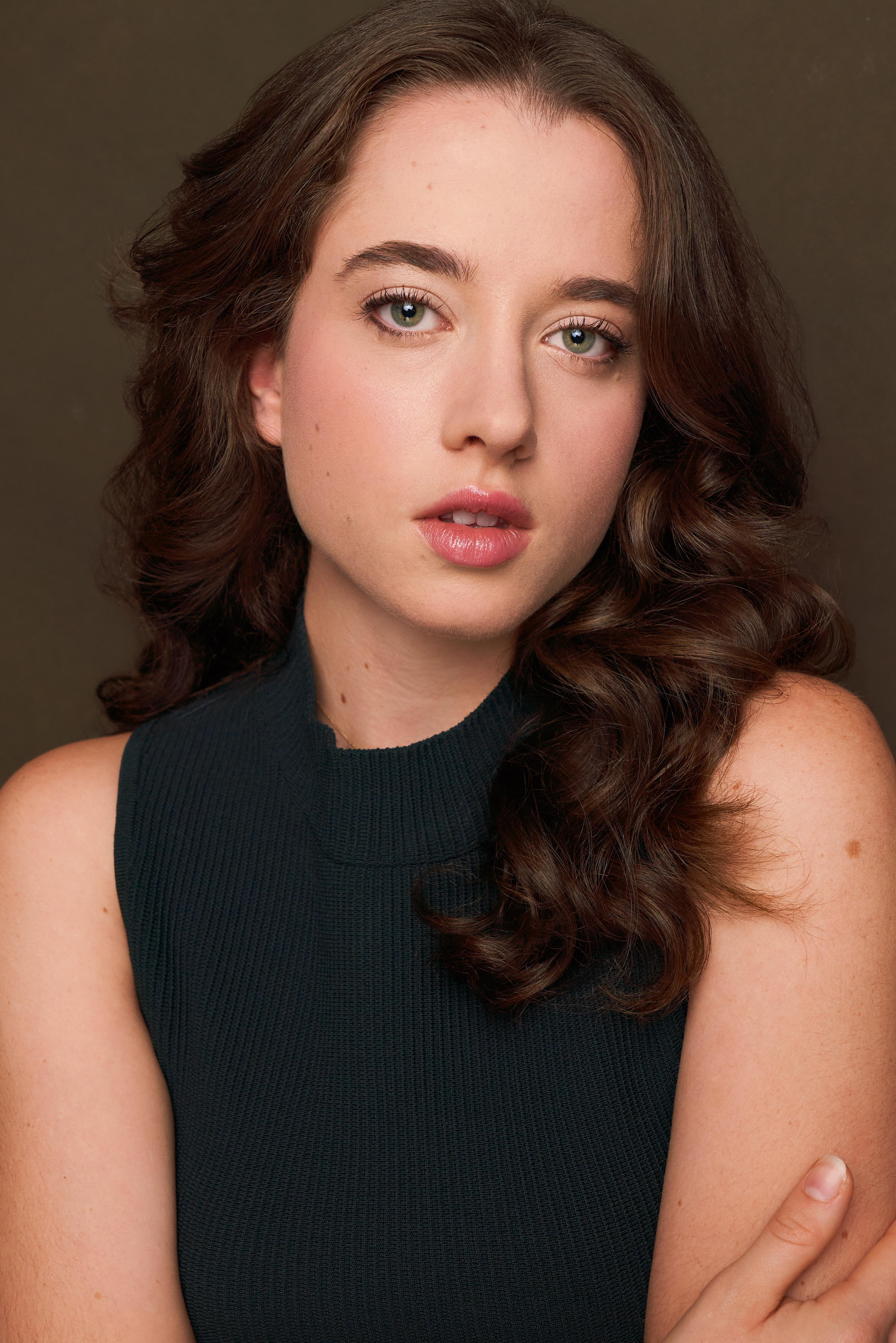 Coline Mahaut — Jessica