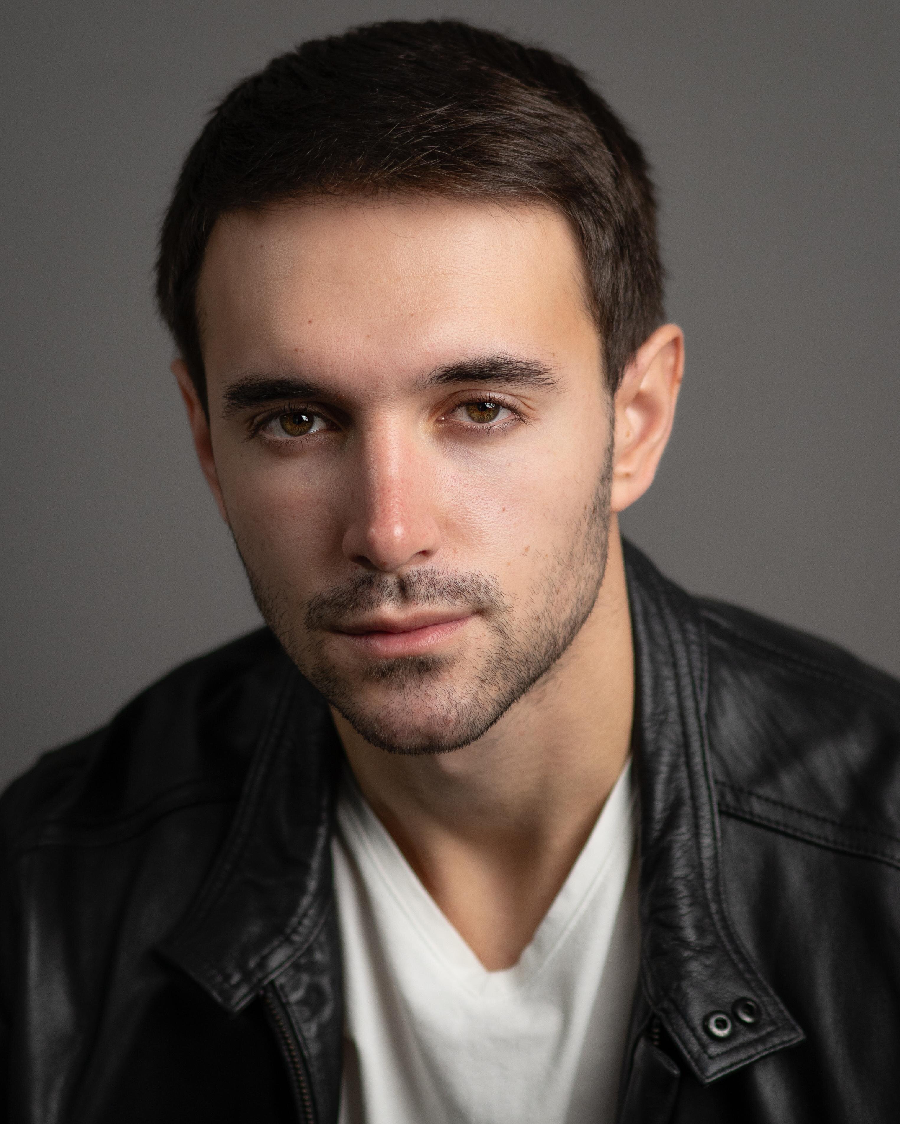 Theo Motsios — Cook