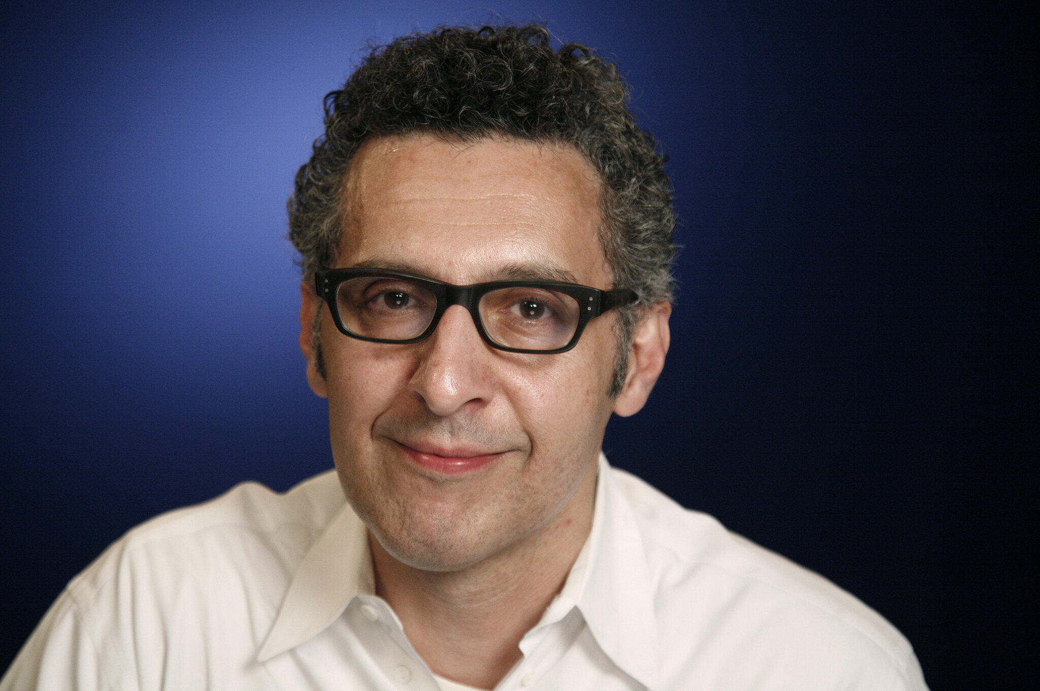 John Turturro — Irving Bailiff