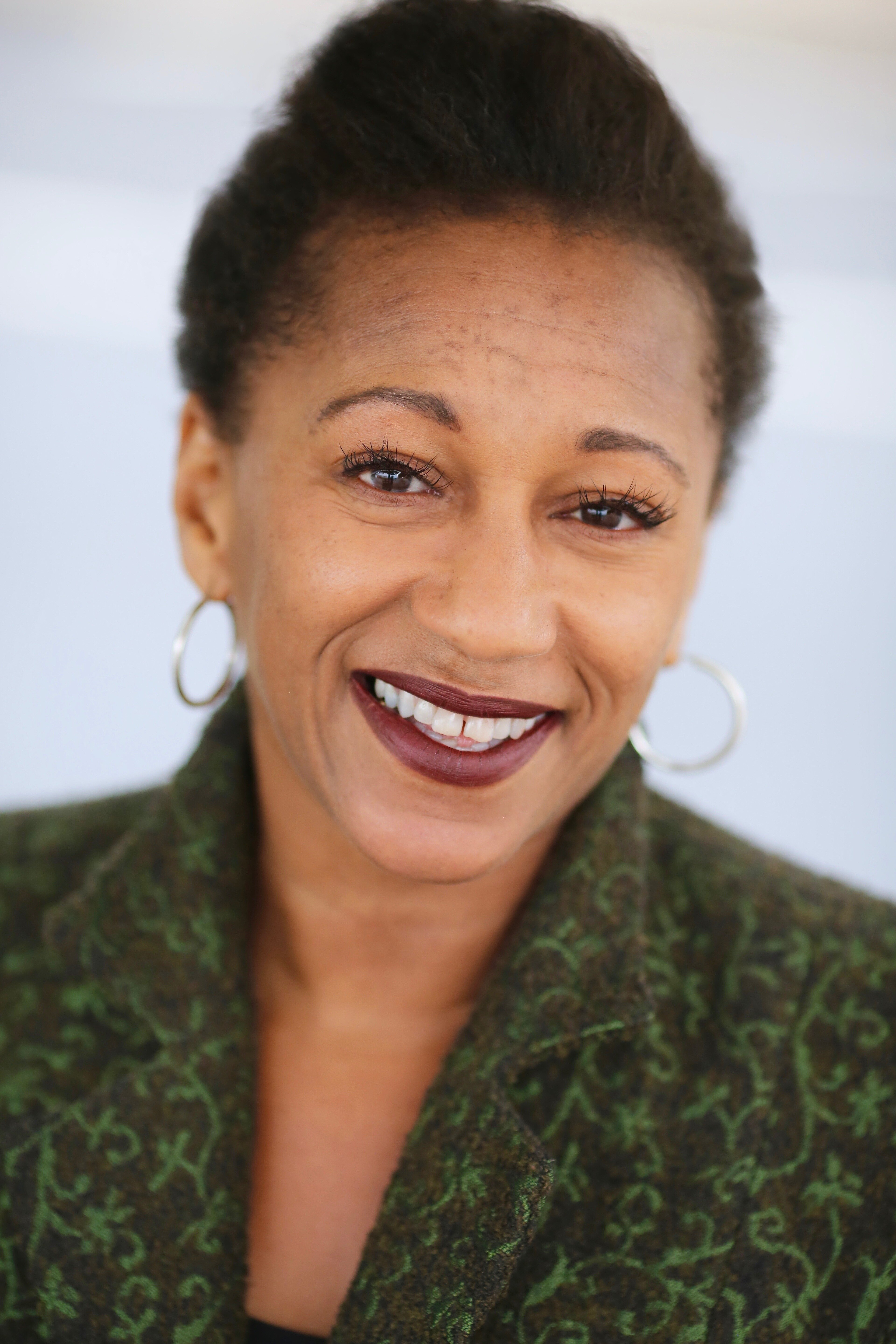 Clare Perkins — Carla McLain
