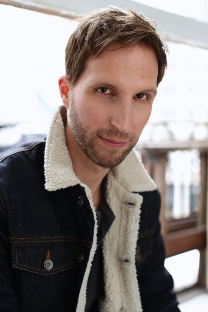 Blake DeLong — Detective Nugent