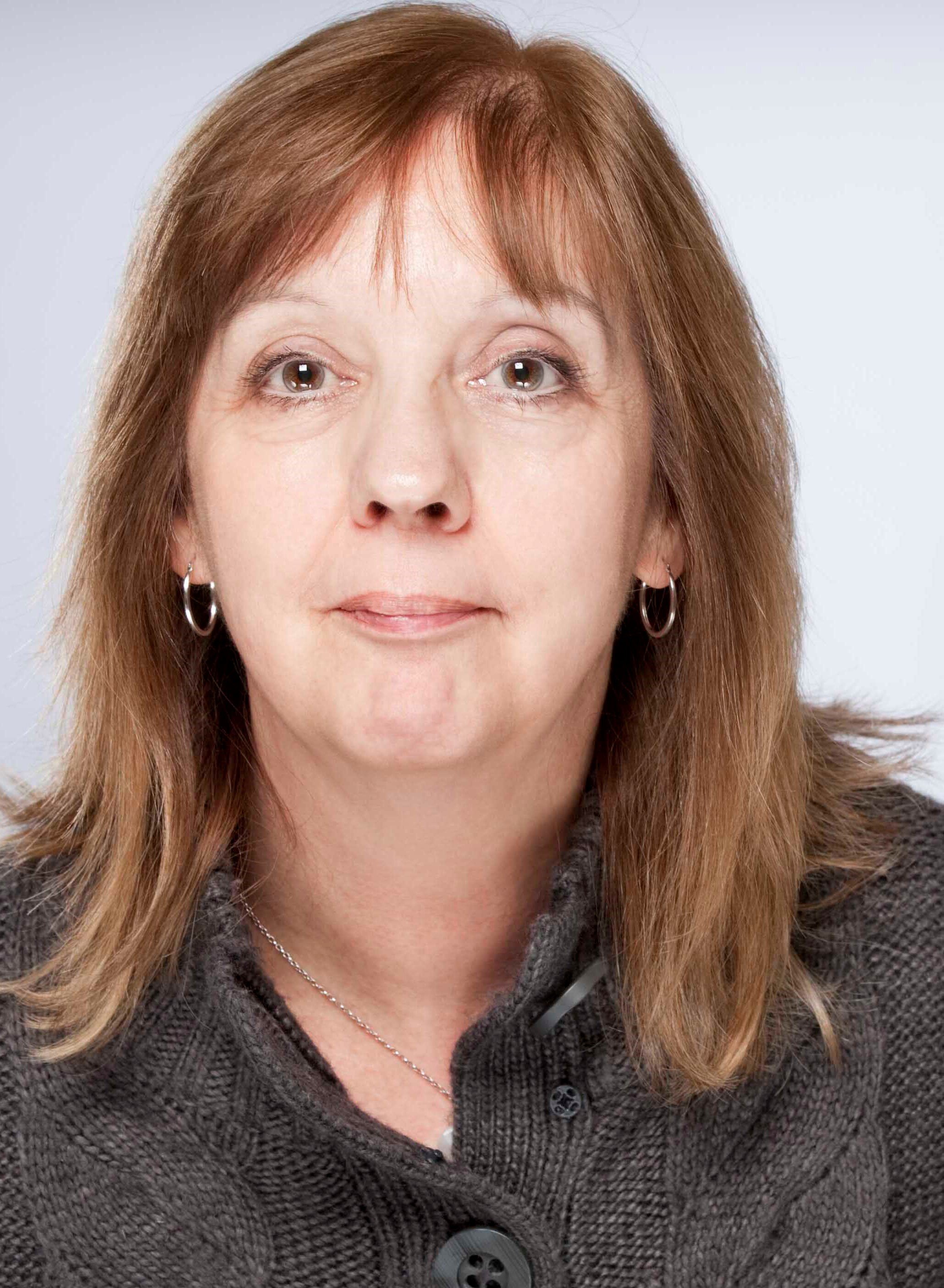 Ruth Sheen — Elaine Atterton