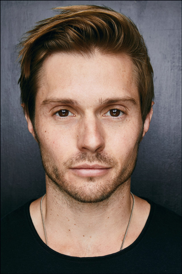 Evan Gamble — Officer Paul (Sugarland)