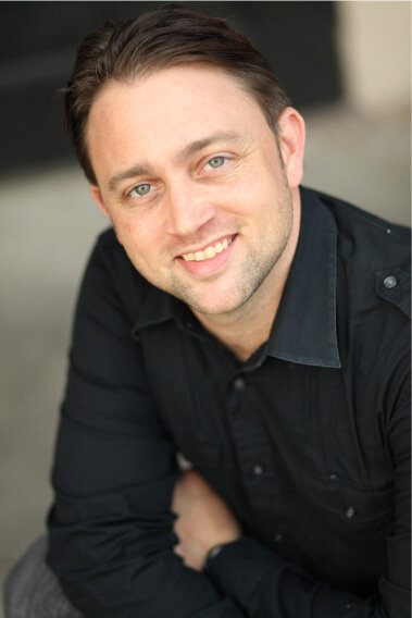 Garrett Kruithof — Det. Jimmy Dufrene