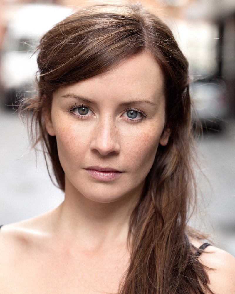 Eva-Jane Willis — Rika