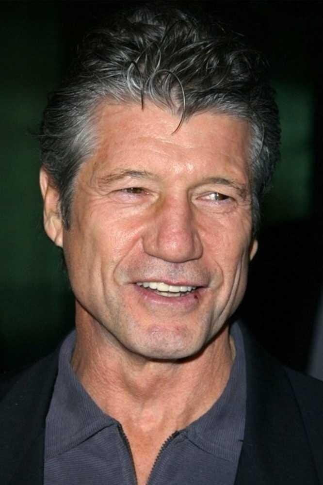 Fred Ward — Eddie Velcoro