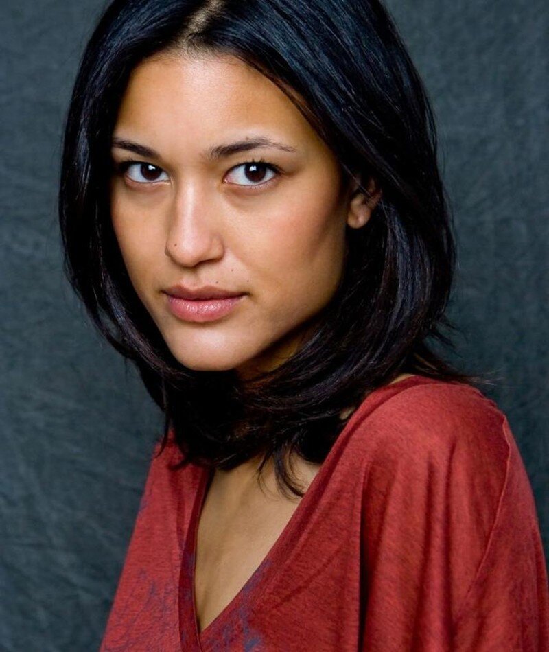 Julia Jones — Omera