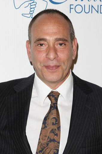 Nestor Serrano — Hector Estrada