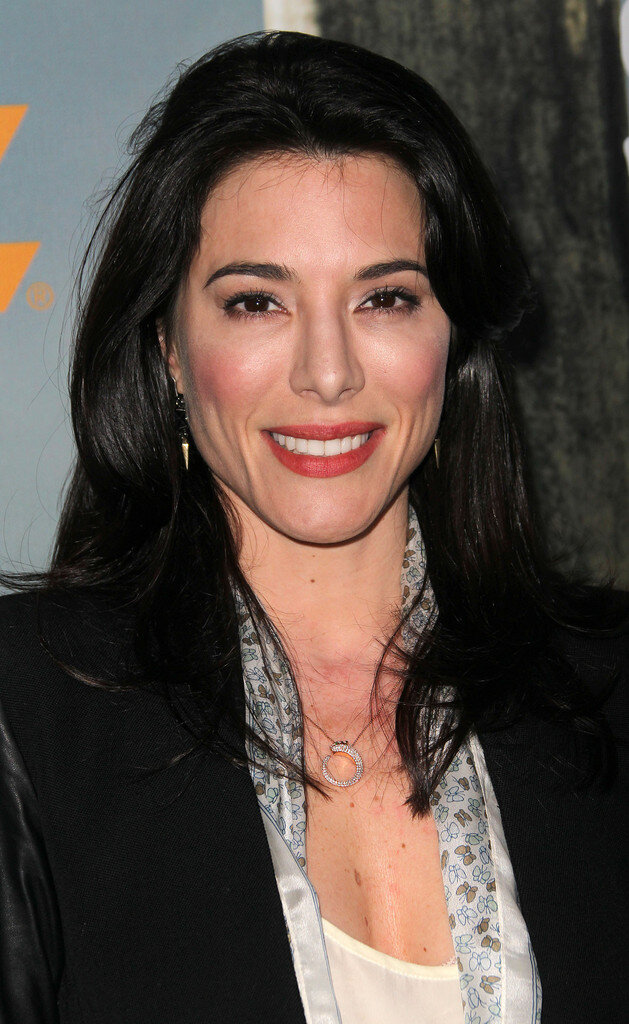 Jaime Murray — Lila Tournay