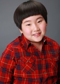 Yang Han Yol — Yoo Joon Sung