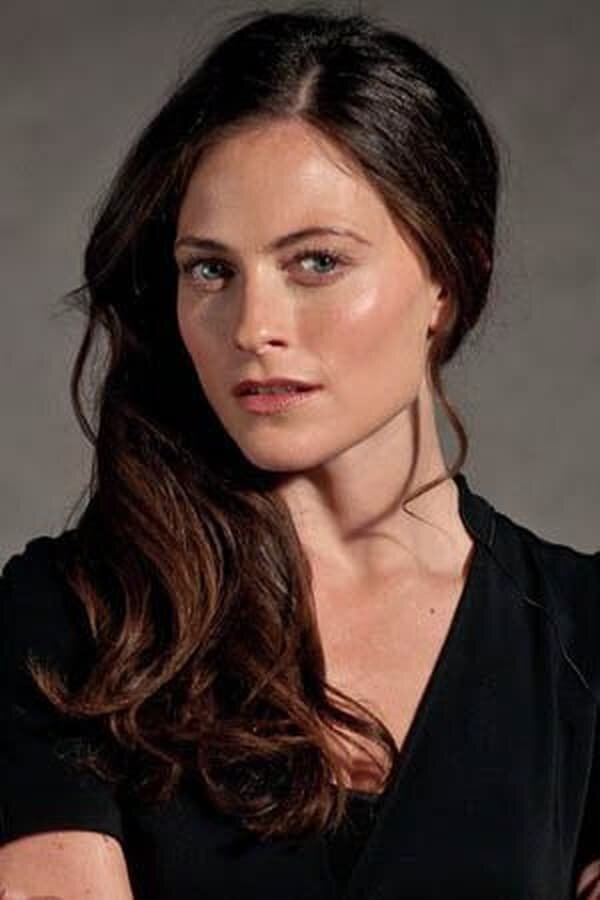 Lara Pulver — Bella Harrigan