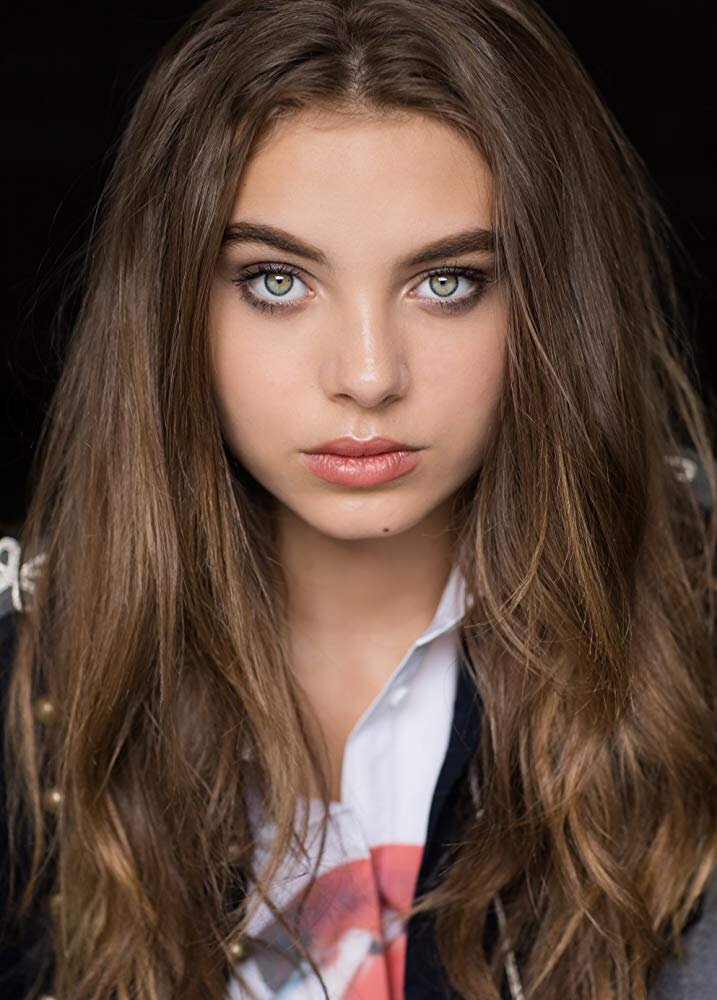 Caitlin Carmichael — Ella