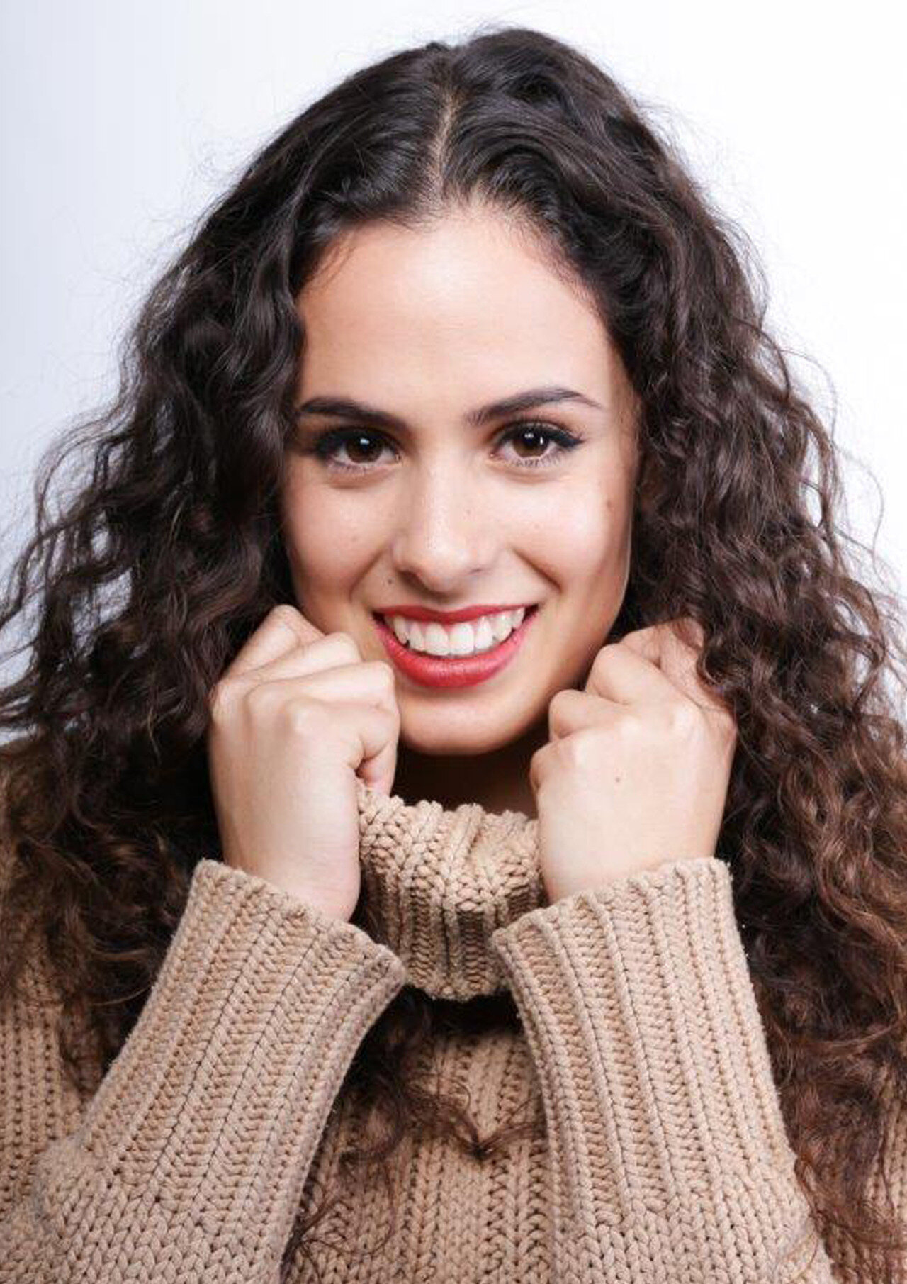 Camila Ponte Alvarez — Lucía