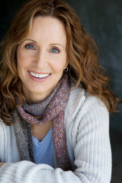Gwen Holloway — Alex Miller