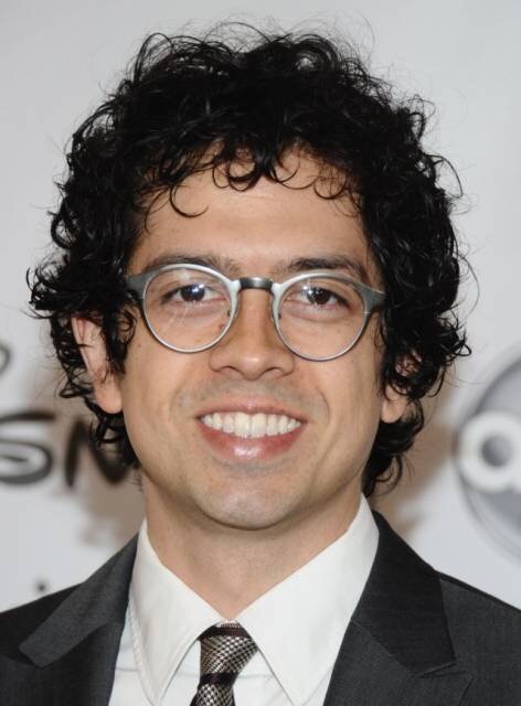 Geoffrey Arend — Dr. Louge