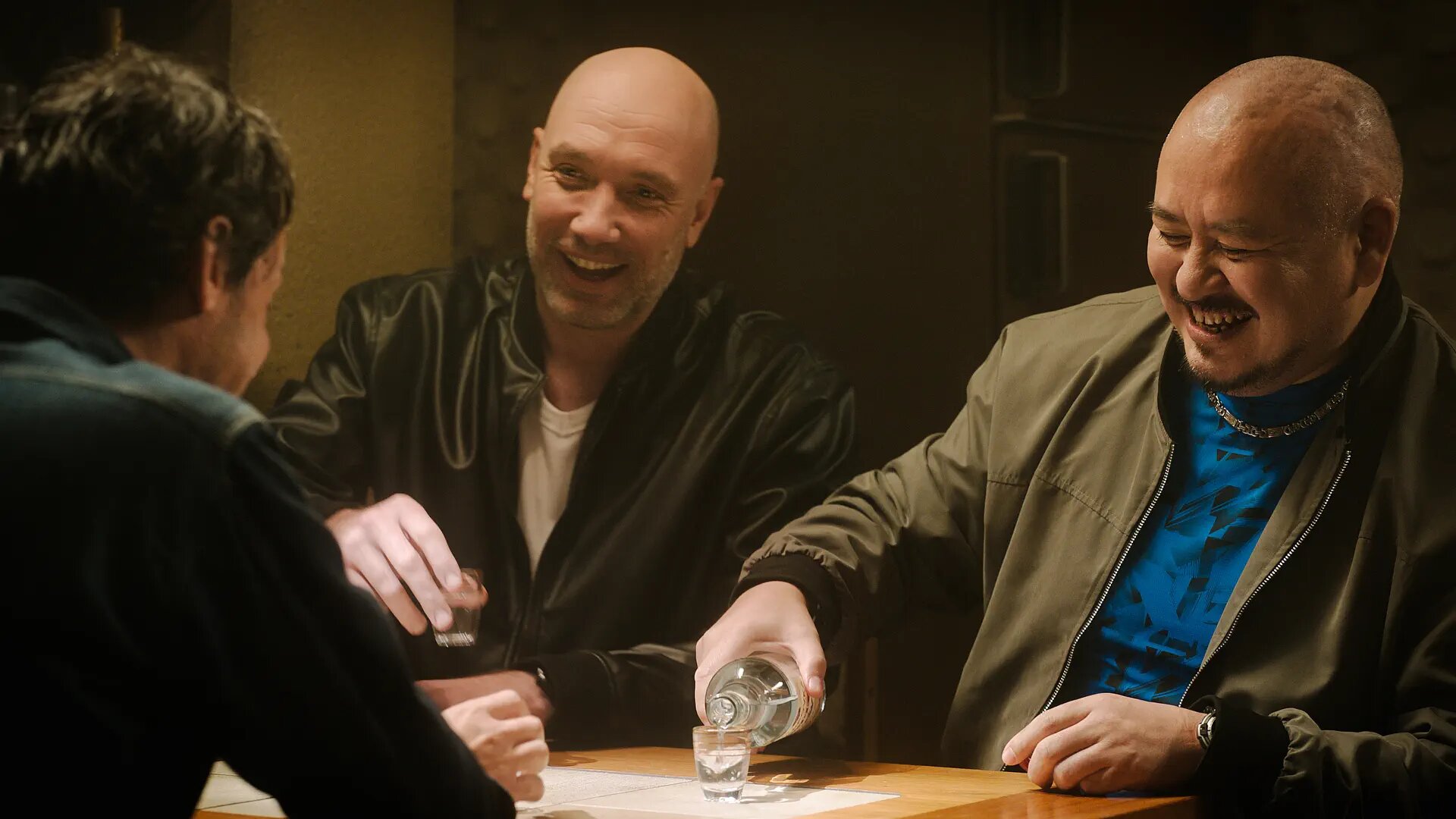 Кадр из серии Drinking Games