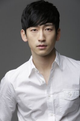 Lee Doo Suk — Player 062
