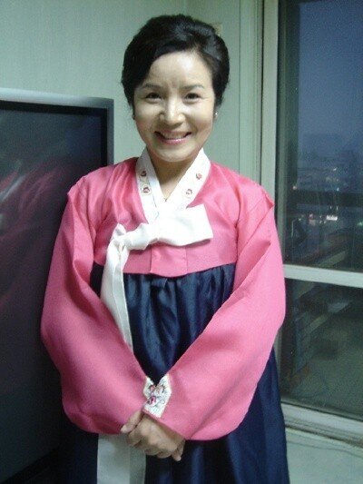 Park Hye Jin — Sang Woo's Mother