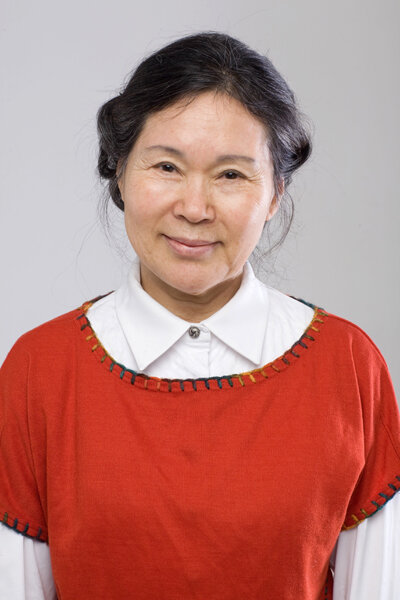 Lee Ju Sil — Jun Ho's Mother