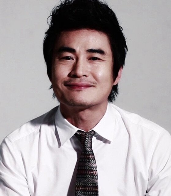 Oh Chang Kyung — Detective
