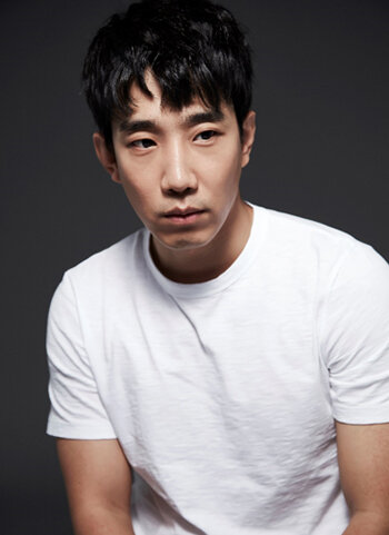 Kim Min Shik — Kim Jin Woo
