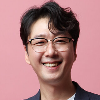 Jang Jae Kwon — Ga-yeong's Stepfather